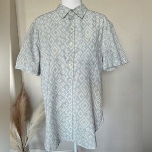 New Lucky Brand - 100% Cotton Men’s Light Blue and White Button Up